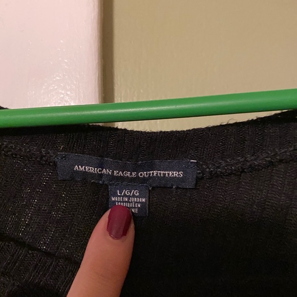 American Eagle off the Shoulder Crop Top - Picture 2 of 2